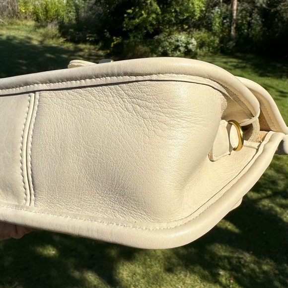 Vintage Coach Winnie Top Handle 9023 Bone - Picture 7 of 13